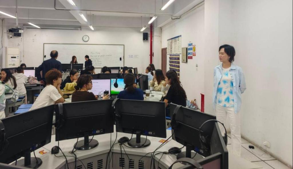 规范课堂秩序 筑牢学风根基：学院开展国庆收假首日教学督查工作