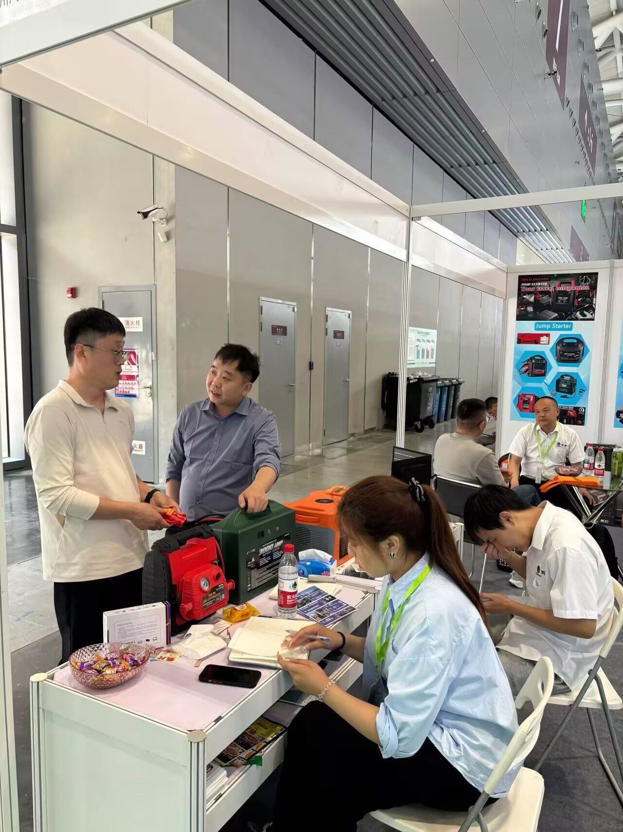 2022级商务英语专业顺利完成毕业实习